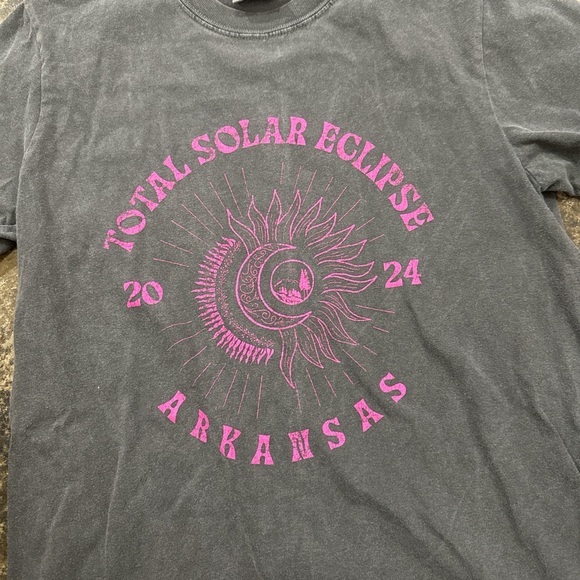 Comfort Colors Charcoal Tee with Pink Eclipse Graphic - Picture 3 of 4